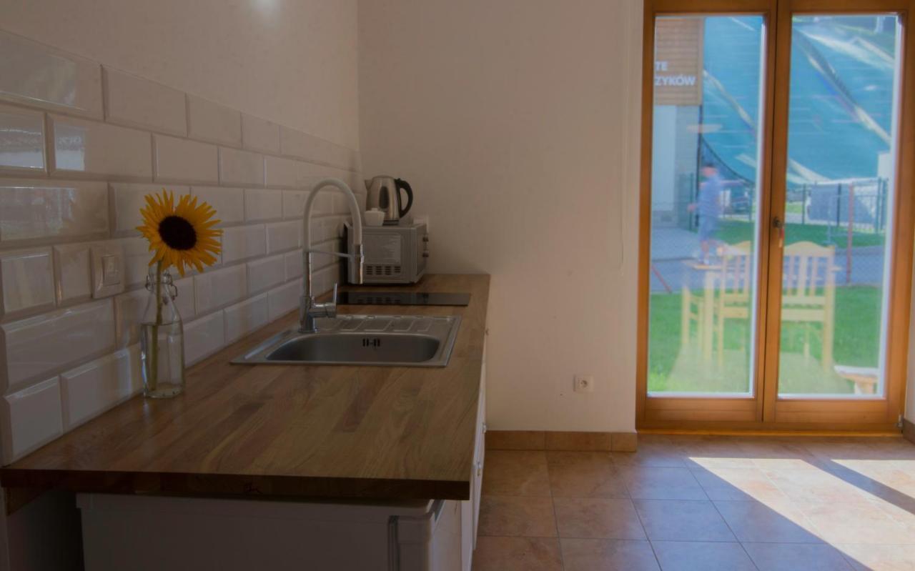Sno Apartments Щирк Номер фото